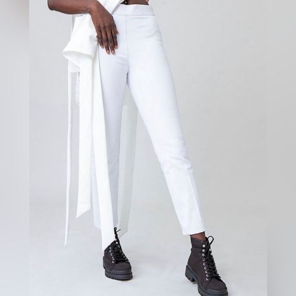 SPANX NWT Women’s On-the-Go  Straight Pant | Color: White | Sz: M - Picture 5 of 16